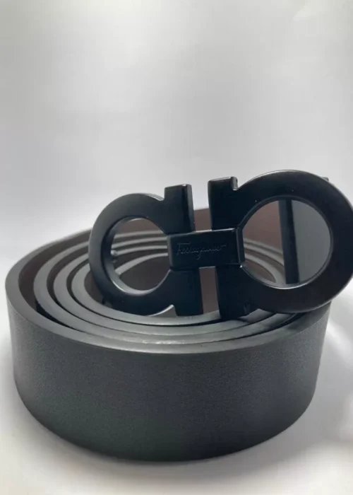Cinto Salvatore Ferragamo Preto dupla face