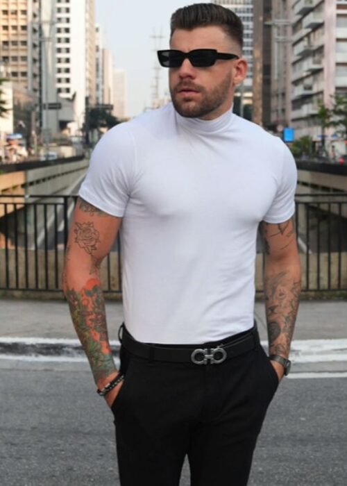 Camiseta Montana branca gola alta elastano