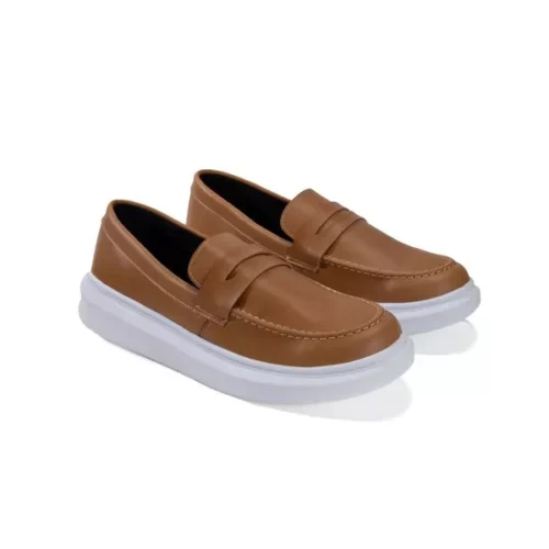 Sneaker Gravata couro